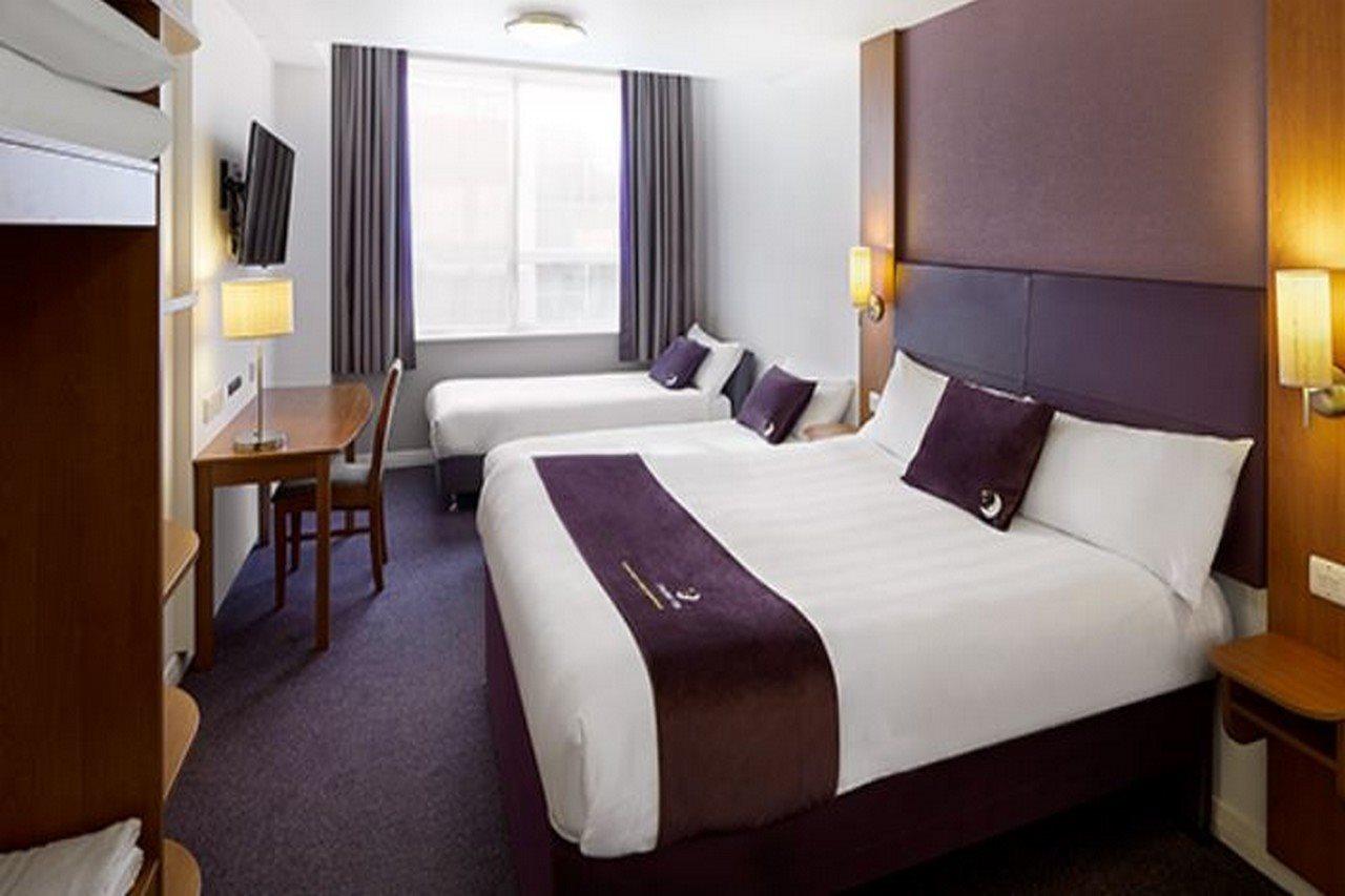 Premier Inn Newport/Telford Ньюпорт Екстер'єр фото