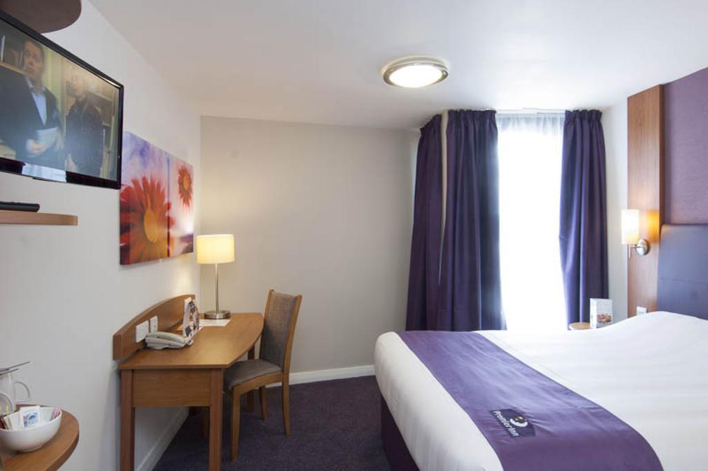Premier Inn Newport/Telford Ньюпорт Екстер'єр фото