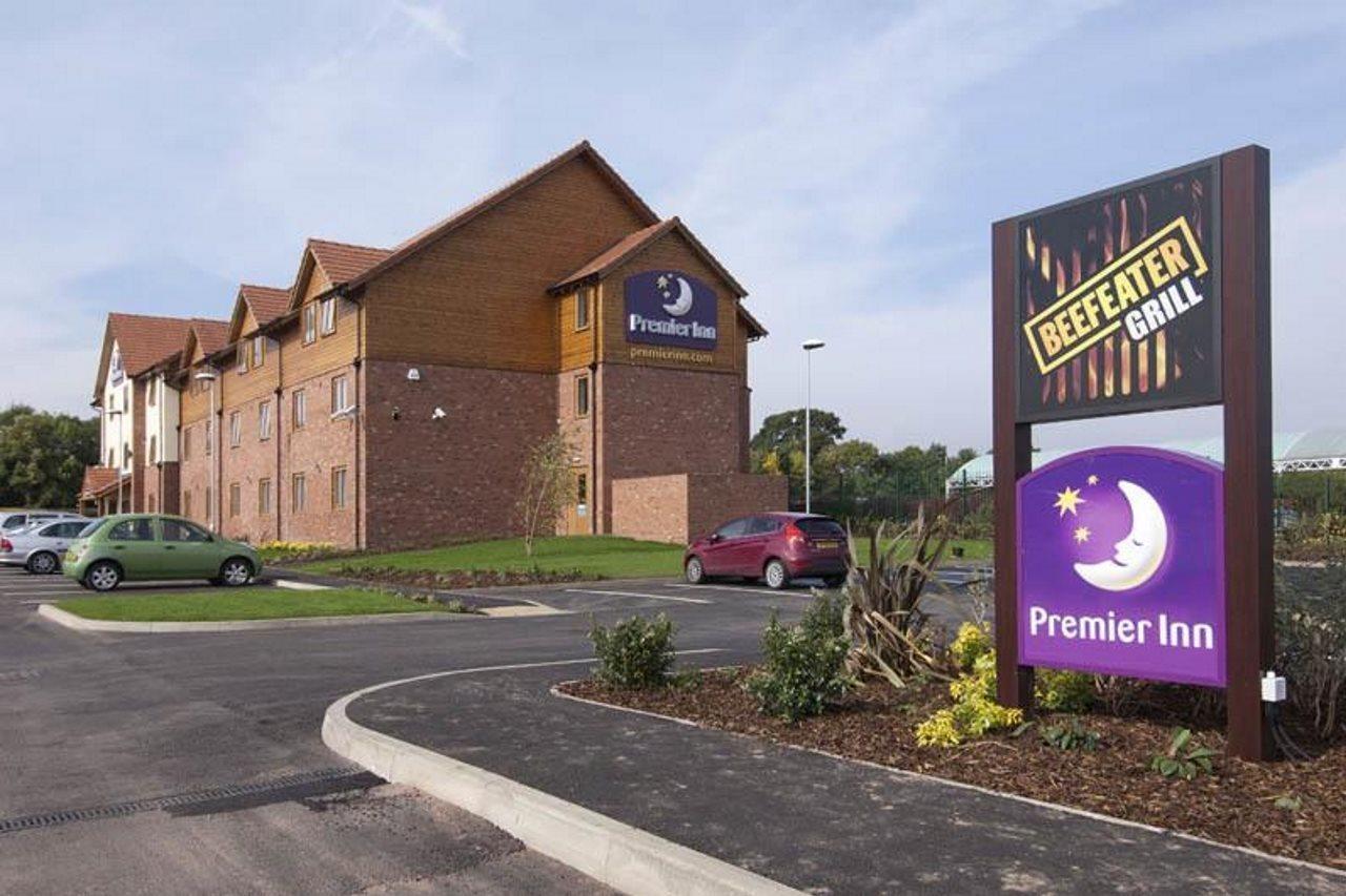 Premier Inn Newport/Telford Ньюпорт Екстер'єр фото